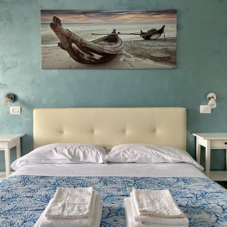 Fezzano / Portovenere Stilish Double Rooms With Sea View, Balcony Or Small Courtyard Exteriör bild