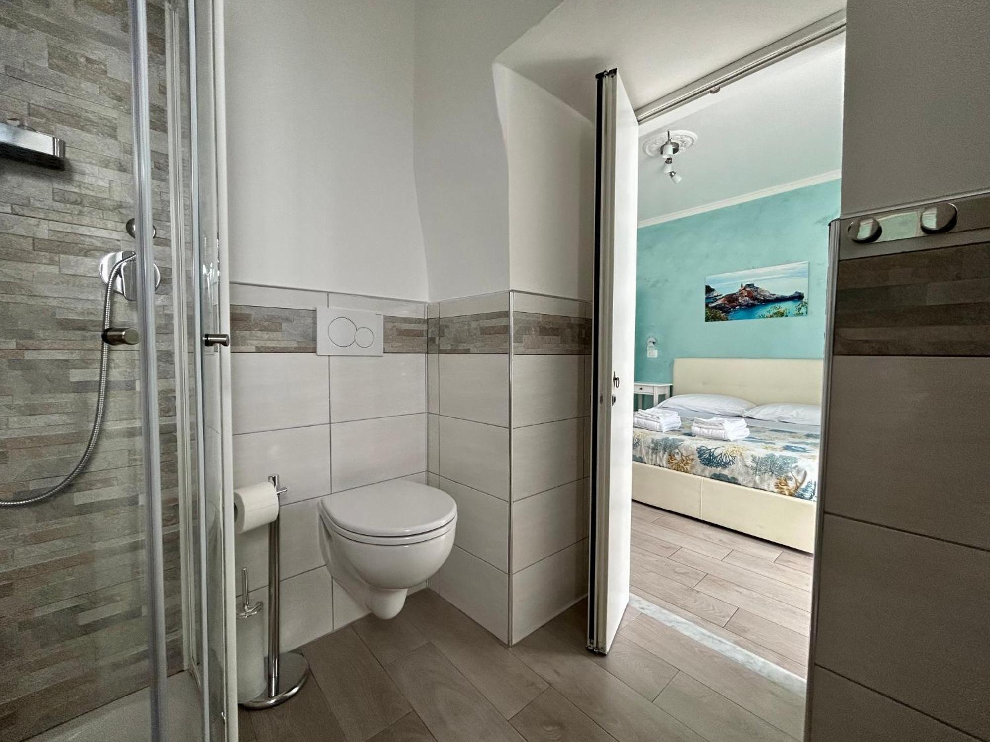 Fezzano / Portovenere Stilish Double Rooms With Sea View, Balcony Or Small Courtyard Exteriör bild