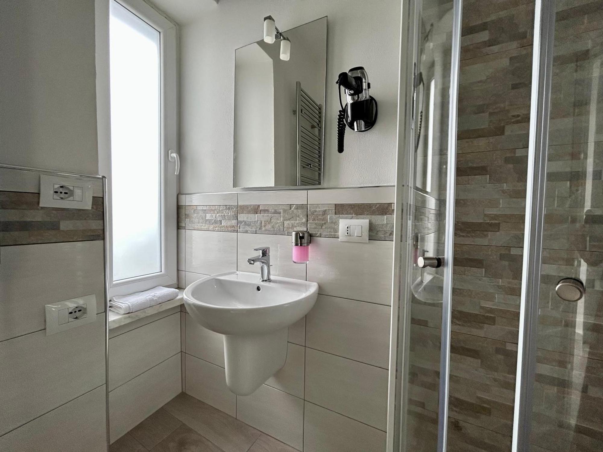 Fezzano / Portovenere Stilish Double Rooms With Sea View, Balcony Or Small Courtyard Exteriör bild