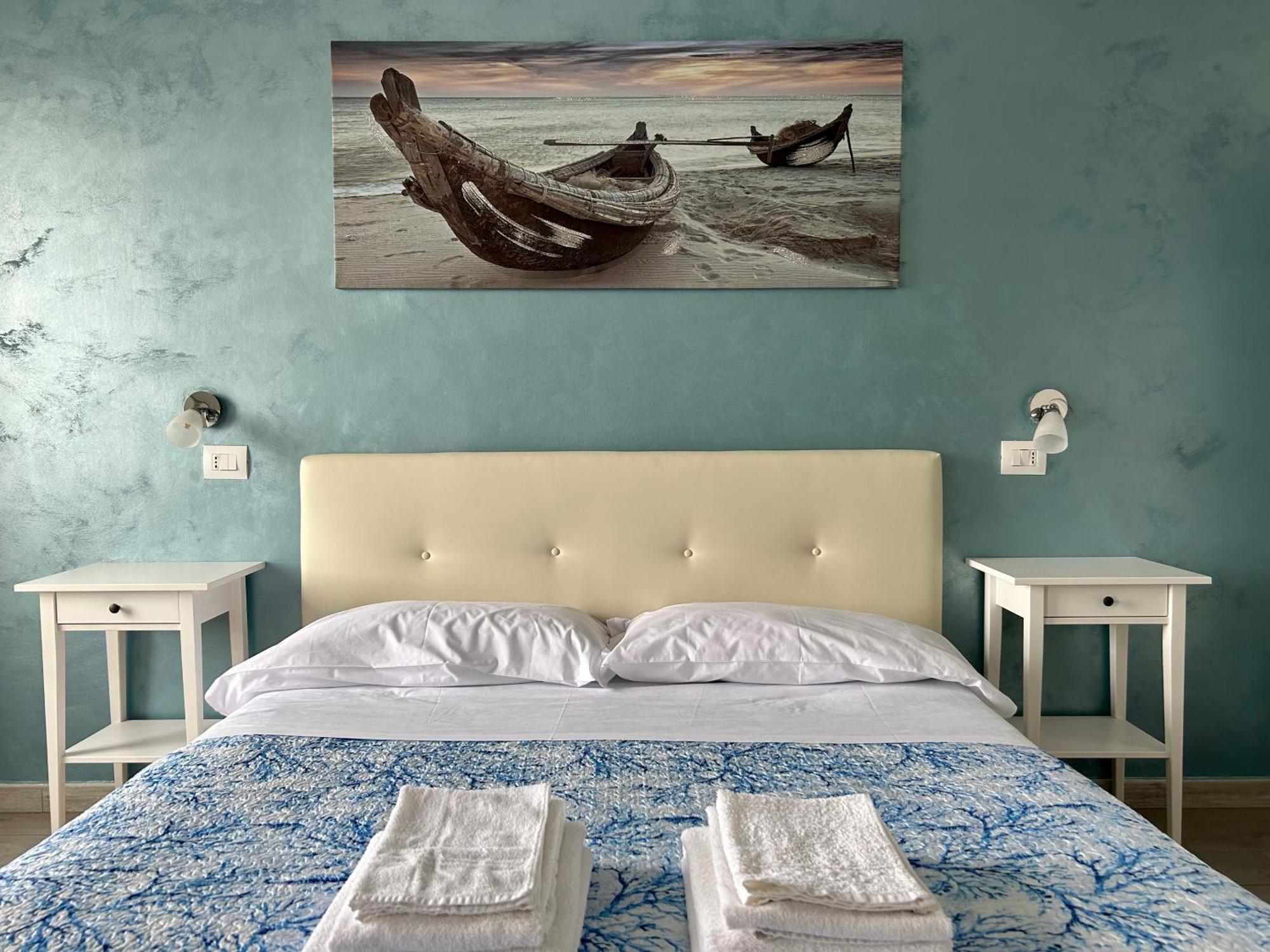 Fezzano / Portovenere Stilish Double Rooms With Sea View, Balcony Or Small Courtyard Exteriör bild