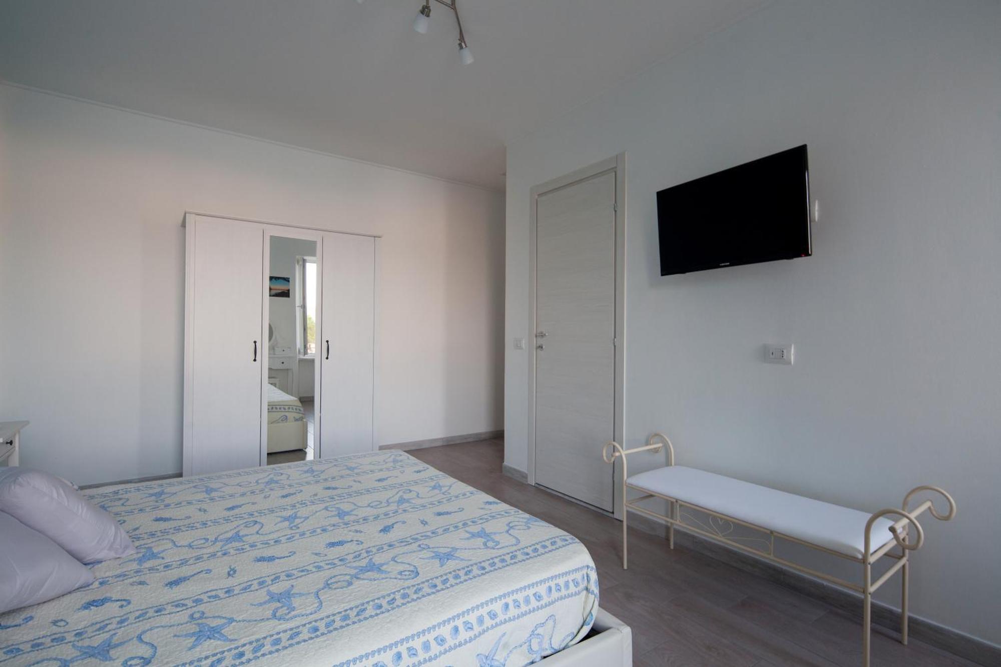 Fezzano / Portovenere Stilish Double Rooms With Sea View, Balcony Or Small Courtyard Exteriör bild