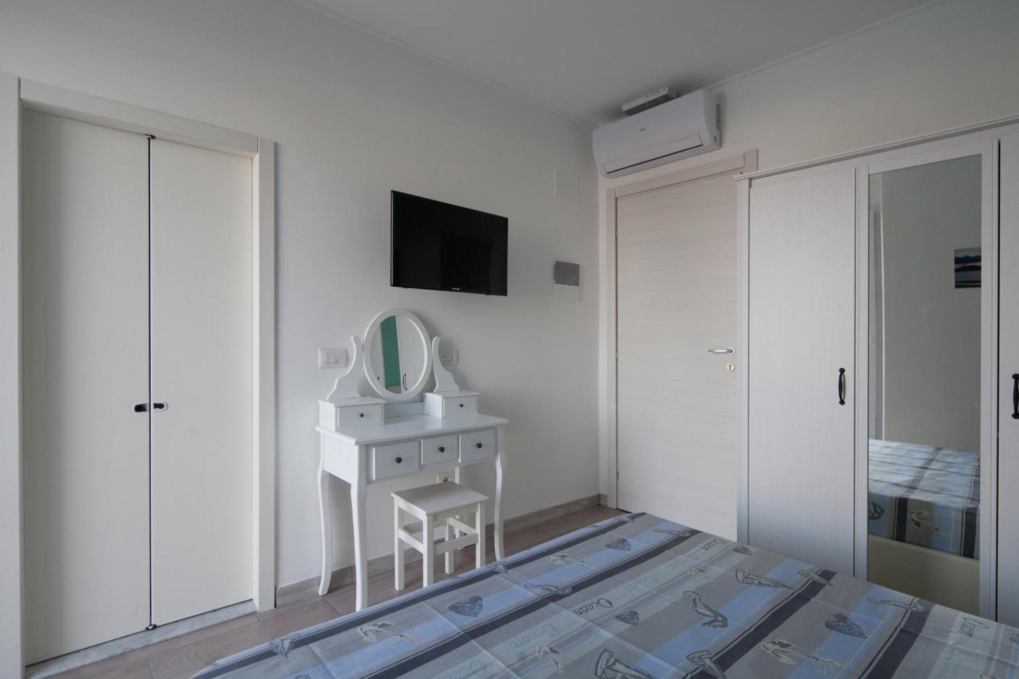 Fezzano / Portovenere Stilish Double Rooms With Sea View, Balcony Or Small Courtyard Exteriör bild