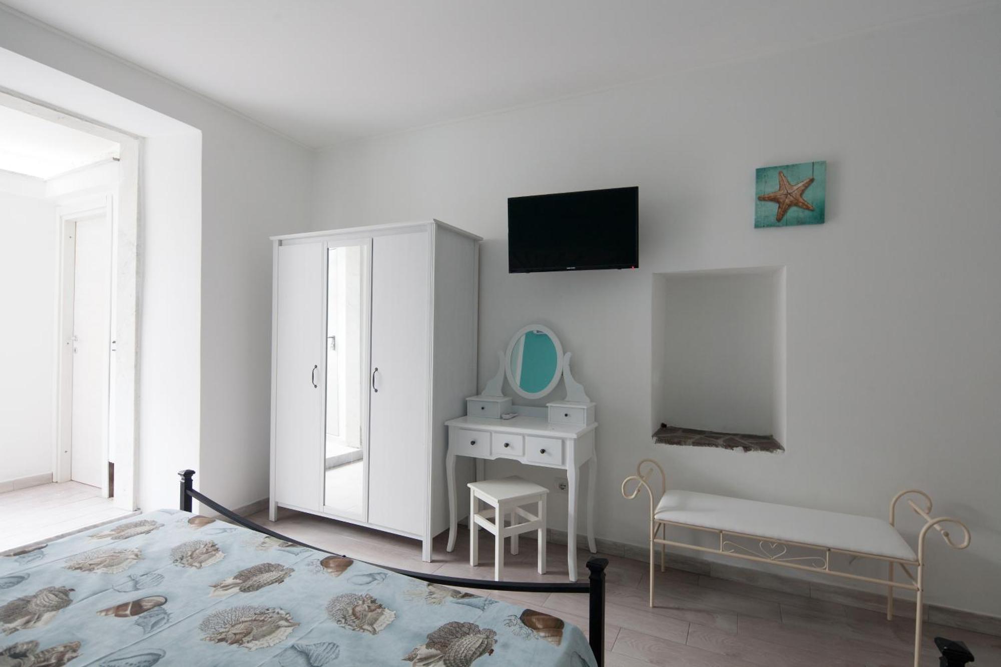 Fezzano / Portovenere Stilish Double Rooms With Sea View, Balcony Or Small Courtyard Exteriör bild